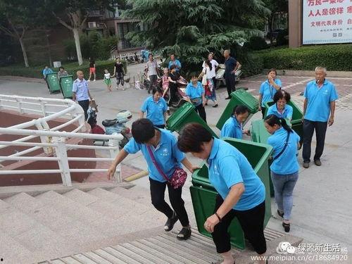 邻里吃瓜,揭秘社区里的那些吃瓜趣事