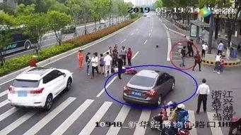 带你吃瓜之公交,揭秘公交上的那些趣事