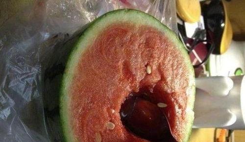 新桥医院吃瓜,揭秘背后的真相与反思